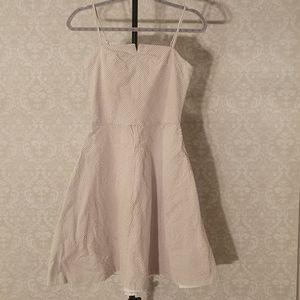 W's strapless dress
